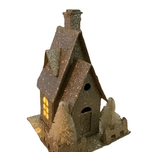 Christmas Village Lighted Cardboard House Battery Operated - Picture 7 of 11